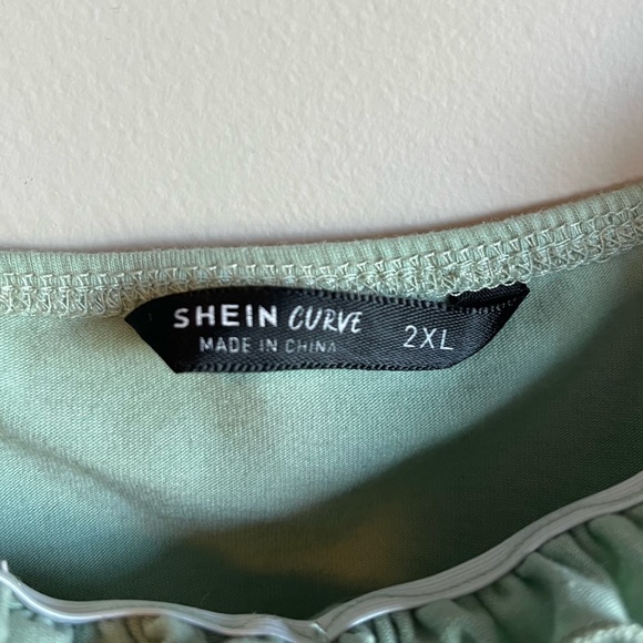 Shein Curve ruffle trim crop cami tank - Picture 5 of 6